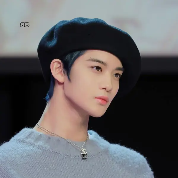 Jinyoung gallery image