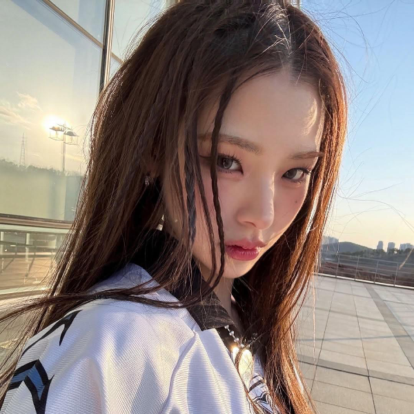 Mai gallery image