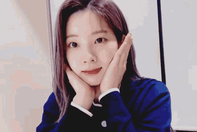 Dahyun gif