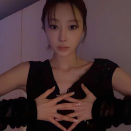 Giselle gallery image