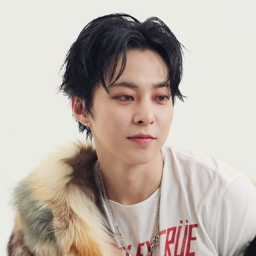 Xiumin gallery image