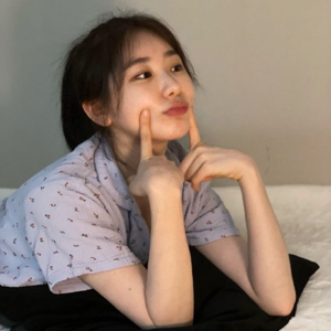 Chaeyeon gallery image