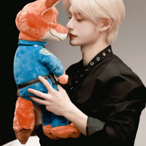 Kim Jiwoong gallery image