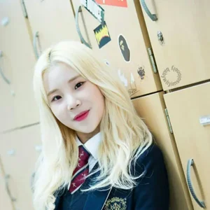 JooE gallery image