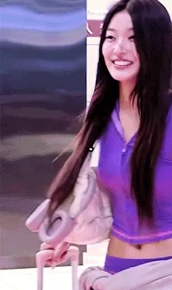 Yoonchae gif