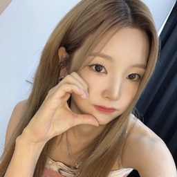 Yeonhee gallery image