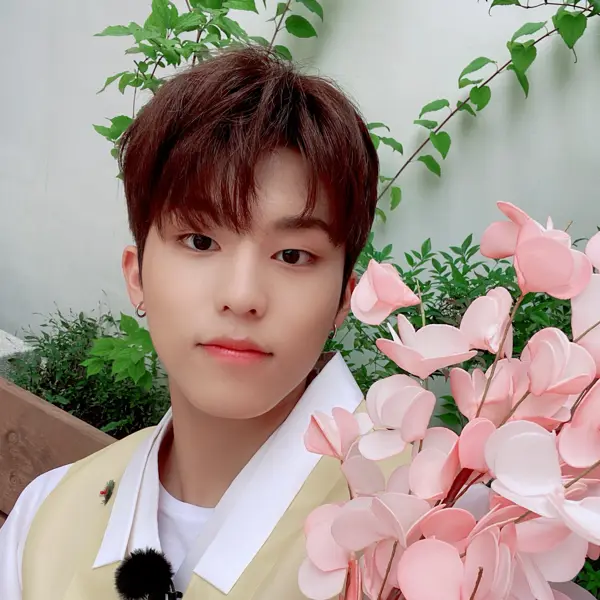 Park Jeongwoo gallery image