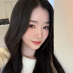 Kim YooYeon gallery image