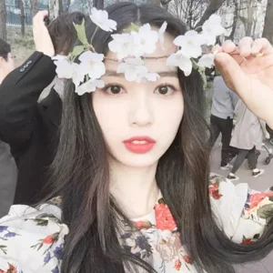 Jiwon gallery image