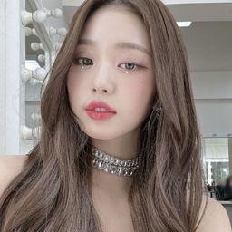 Wonyoung gallery image