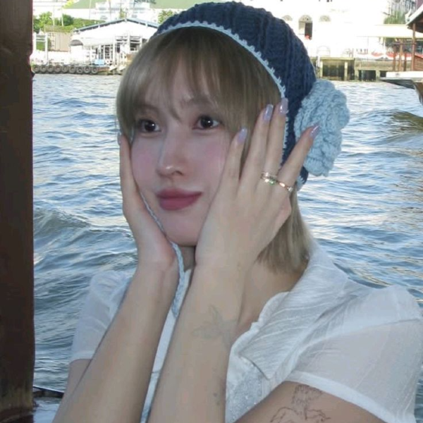 Momo 4