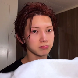 Yeosang gallery image