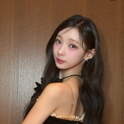 Hyerin gallery image