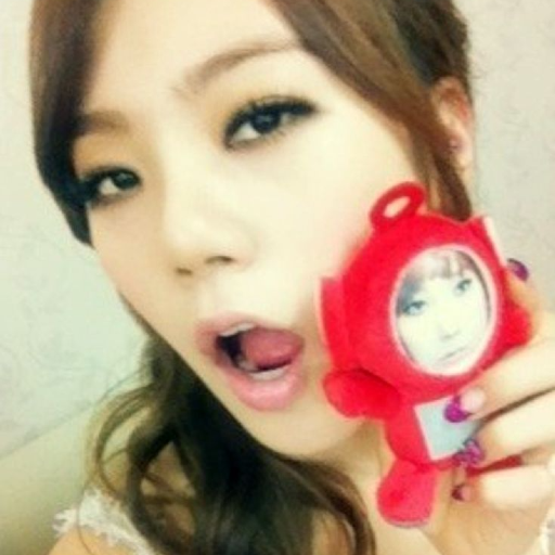 Gambar galeri Park Sooyoung