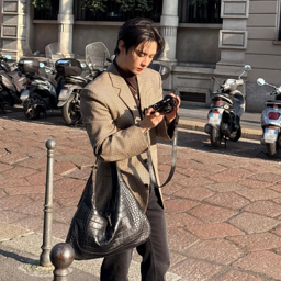 Lee Know gallery image