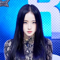 Yun Seoyoung gallery image