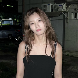 Wooah(우아) gallery image