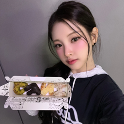 Yihyun gallery image