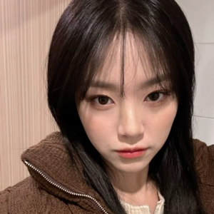 HyunJin gallery image