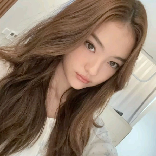 Ella 1