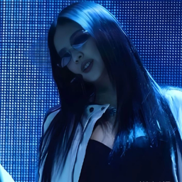 Jennie gallery image