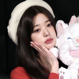 Wonyoung gallery image