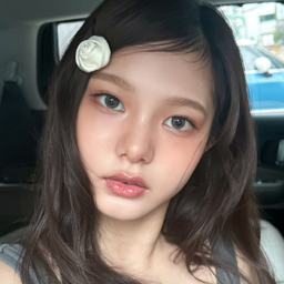 LingLing gallery image