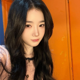 Kim YooYeon gallery image