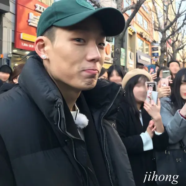 Bobby gallery image