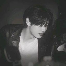 Sunghoon gallery image