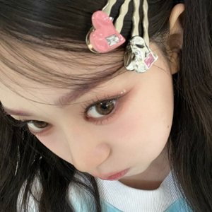 Kim SooMin gallery image