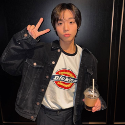 Jihoon gallery image