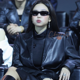 Jennie gallery image