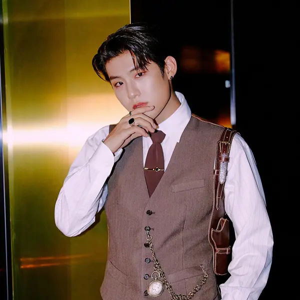 Woojin gallery image