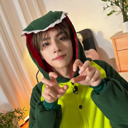 Xiaojun gallery image