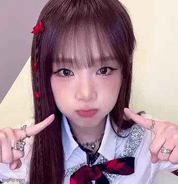 Yena gif