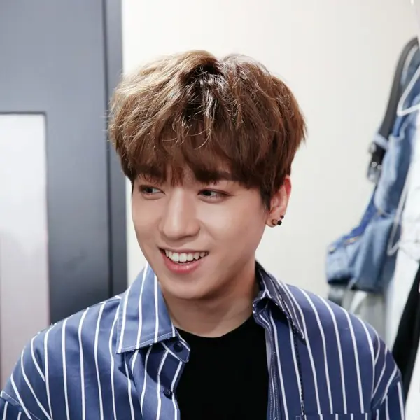 Sungjin gallery image