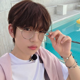 Kim Minjae gallery image