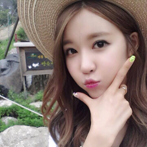 Ellin gallery image
