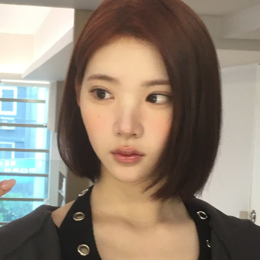 Jiwoo gallery image