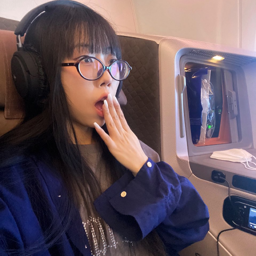 Yella.E gallery image