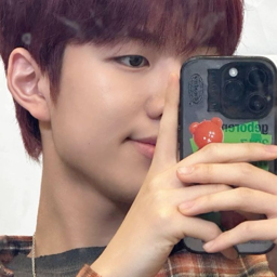 Park Jihoo gallery image