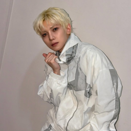 Yeosang gallery image