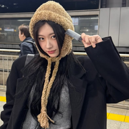 Chaeryeong gallery image