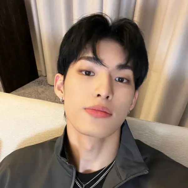 Larawan sa gallery ni Yechan