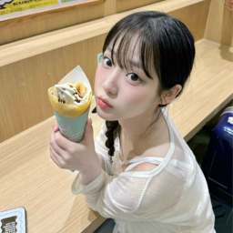 Yoon SeoYeon gallery image