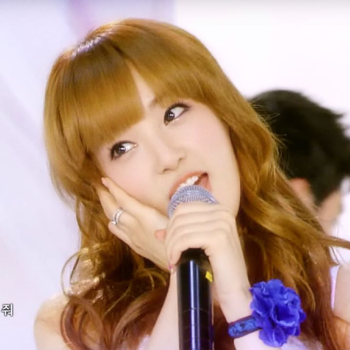 Gambar galeri Jooyeon