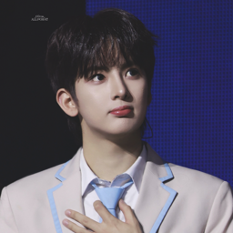 Ling Qi gallery image