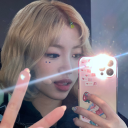 Hyunbin gallery image