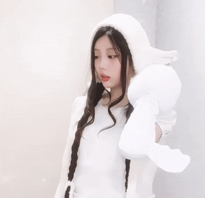 Wonhee gif